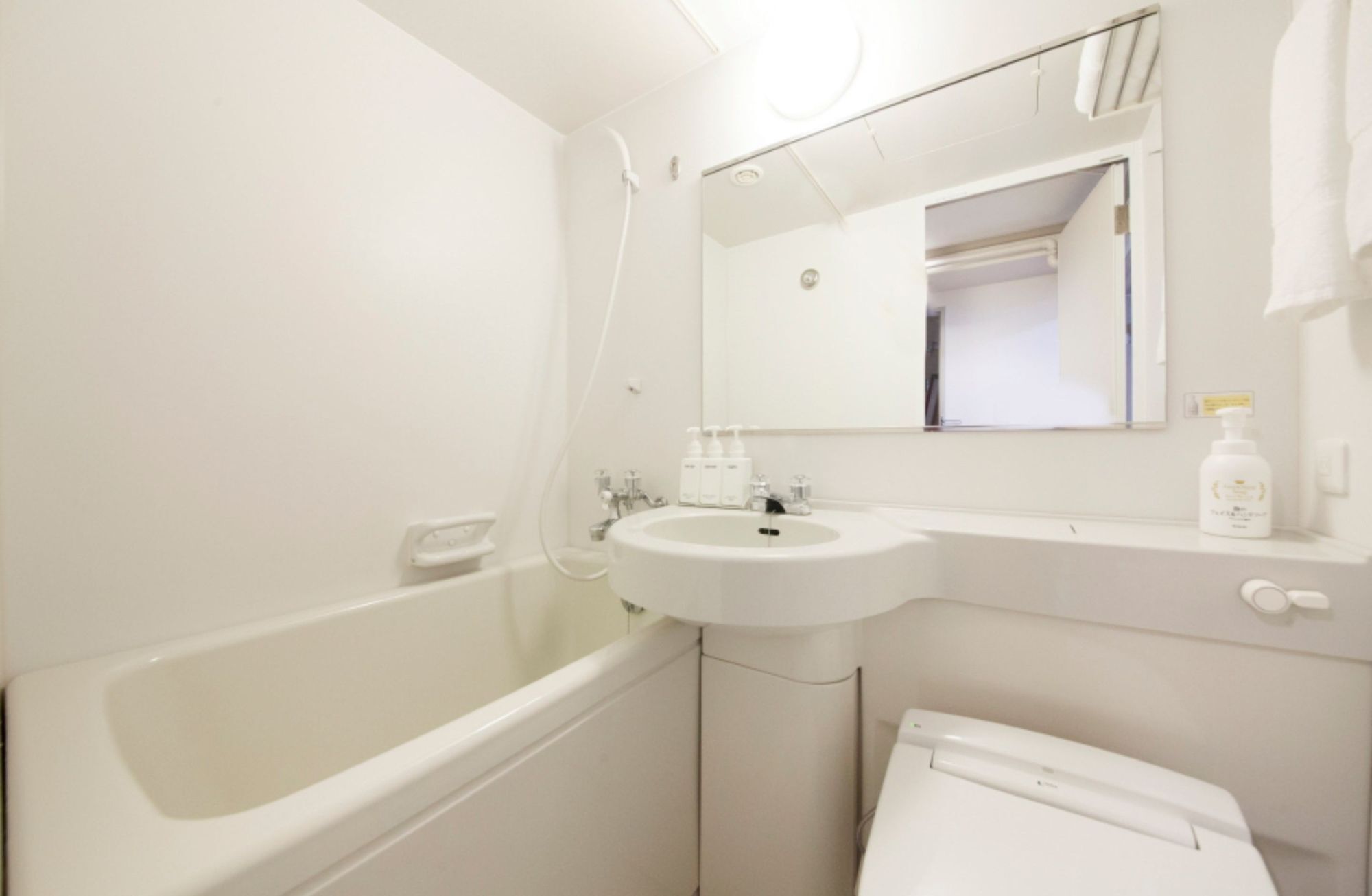 Shinjuku Urban Hotel Tokyo Dış mekan fotoğraf