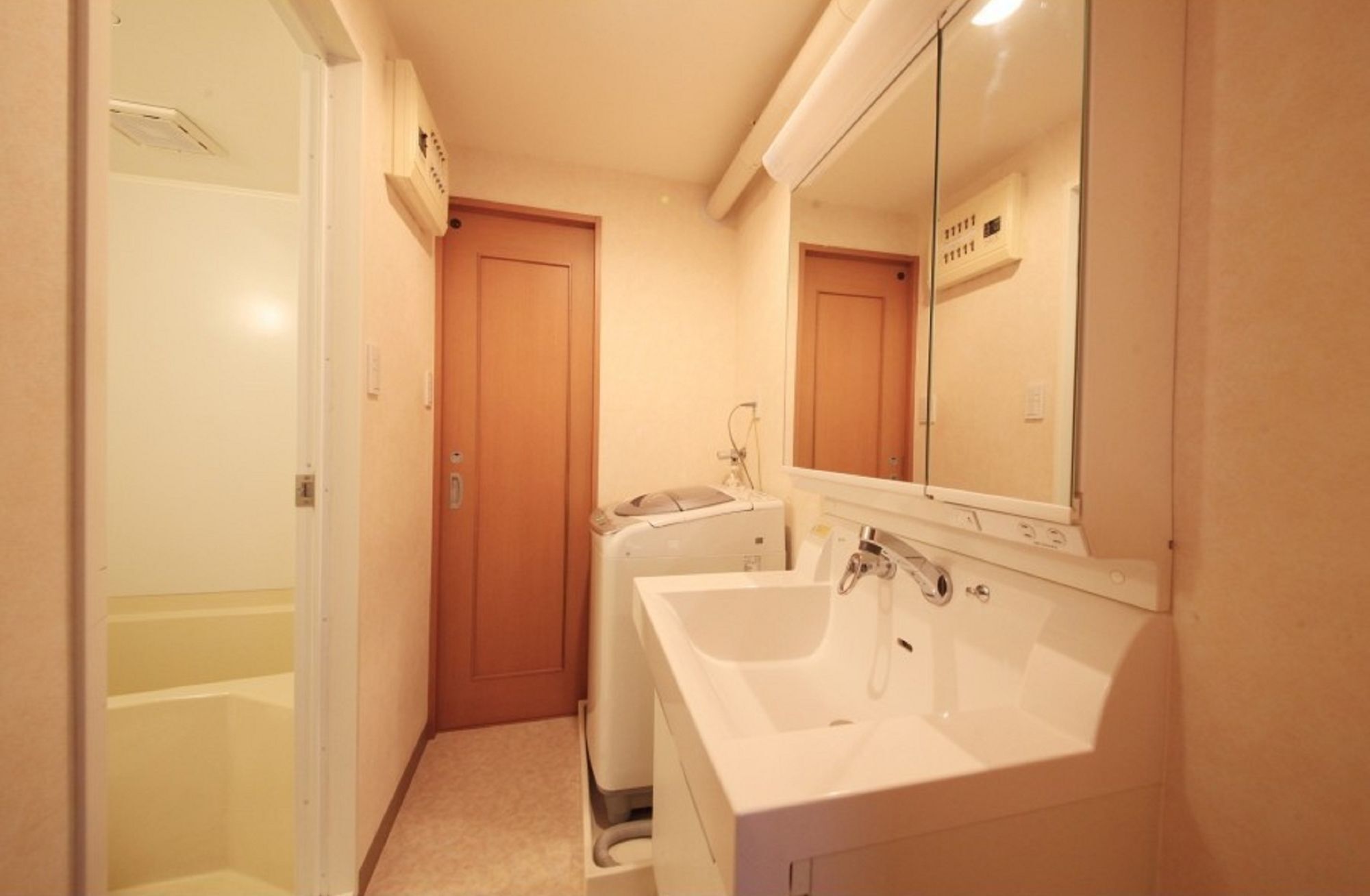 Shinjuku Urban Hotel Tokyo Dış mekan fotoğraf