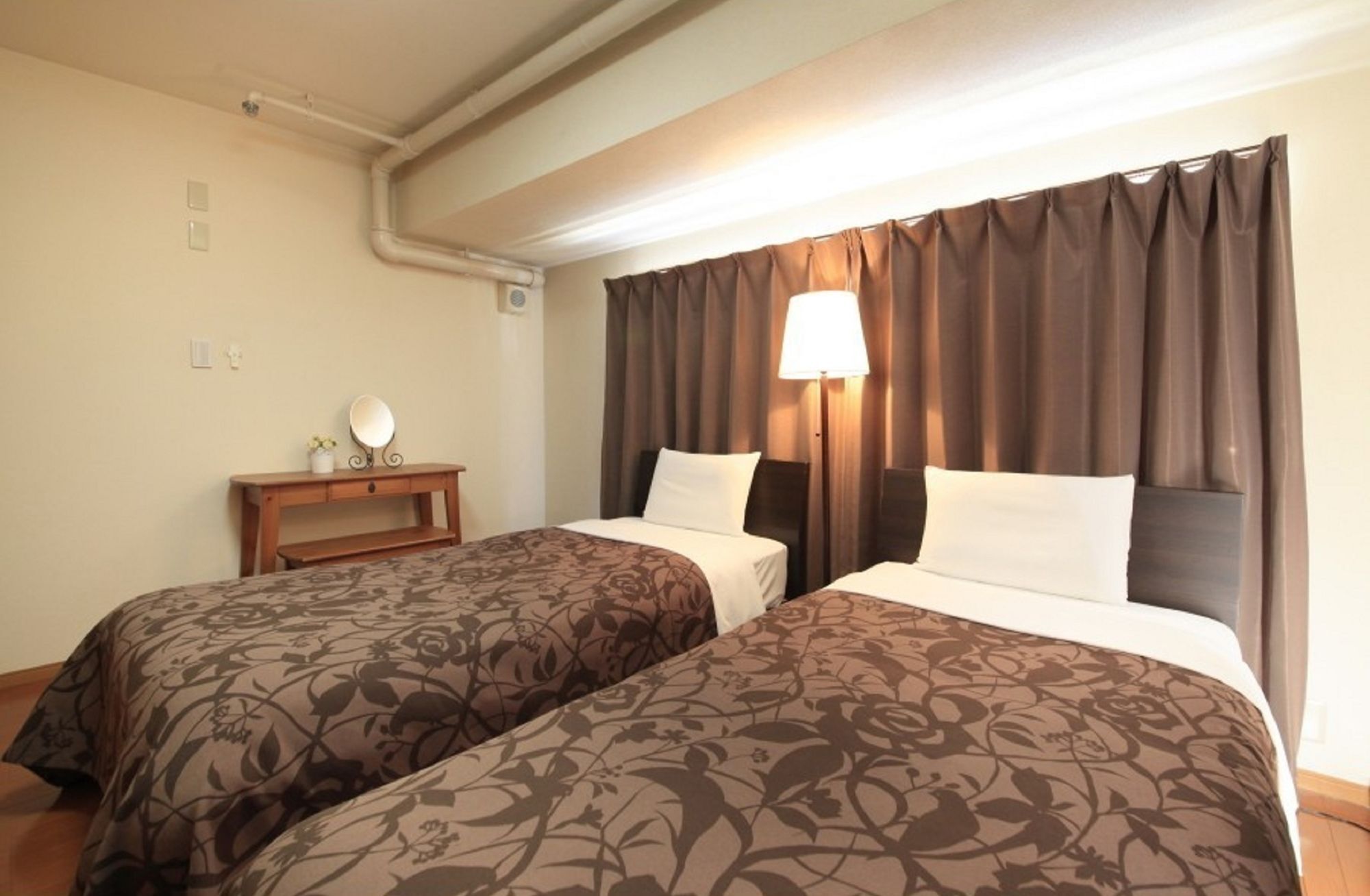 Shinjuku Urban Hotel Tokyo Dış mekan fotoğraf