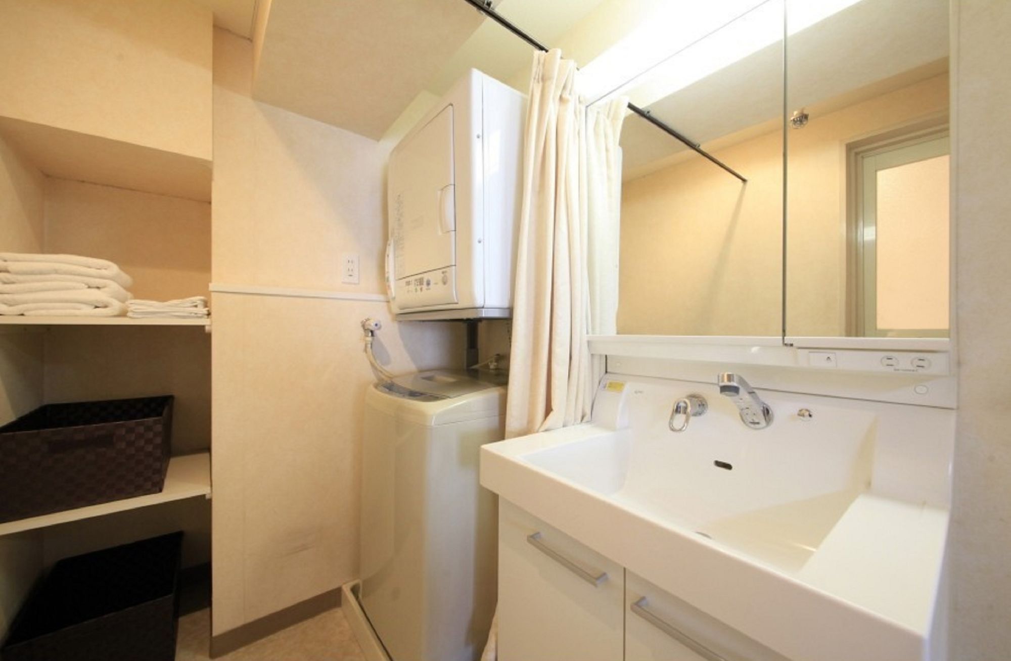 Shinjuku Urban Hotel Tokyo Dış mekan fotoğraf